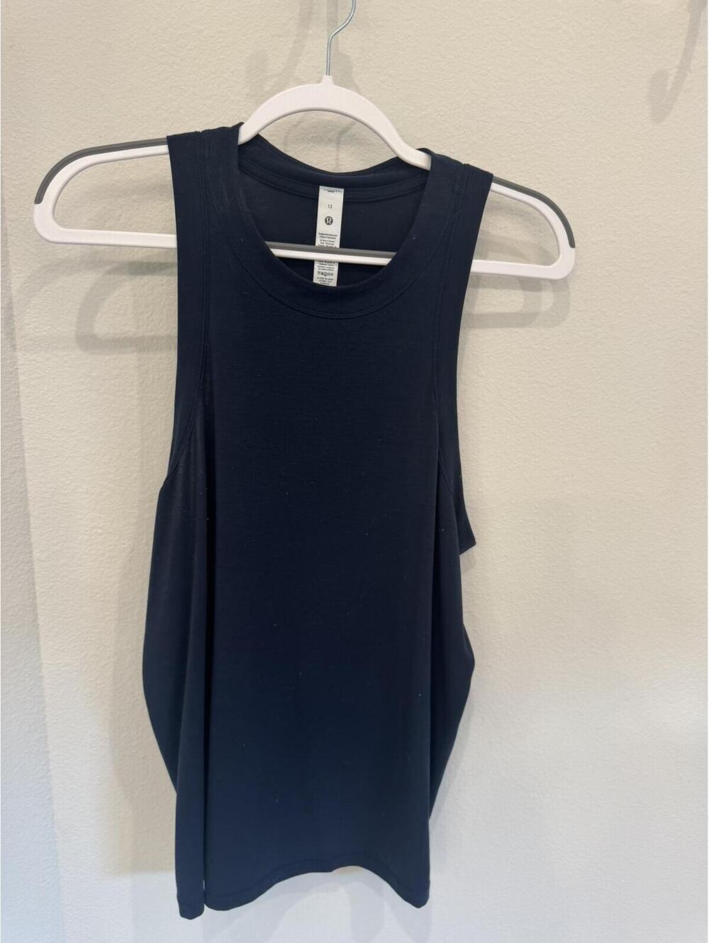 Lululemon Women's Black Jersey Tank Top Size 12